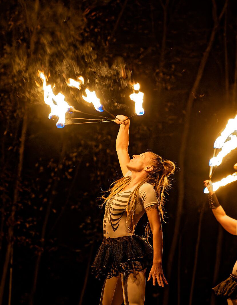 Tanz mit dem Feuer